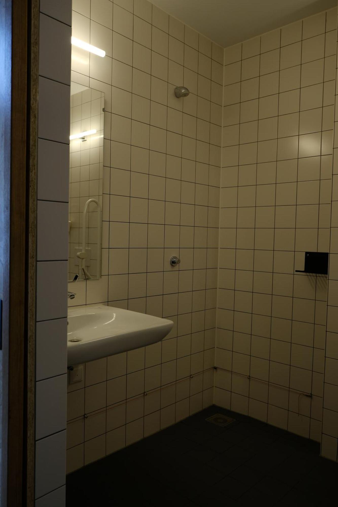 Hostel & Bar De Basis 즈볼레 외부 사진